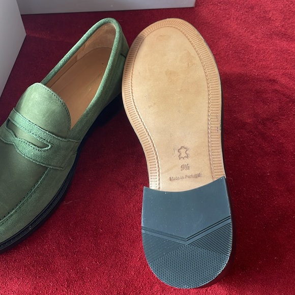 New Aimé Leon Dore suede loafers. - Picture 4 of 5